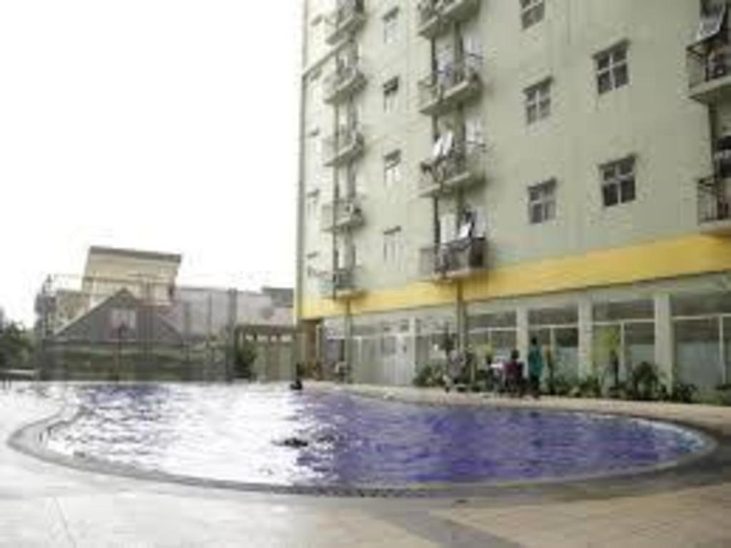 Oyo 3091 The Metro By Ananda Hotel 2*
